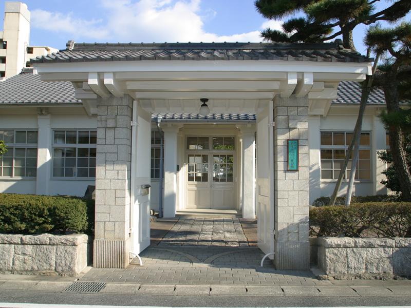 พิพิธภัณฑ์อุตสาหกรรมและความเป็นอยู่สมัยใหม่แห่งเมืองโทโยตะ (Toyota City Museum of Modern Industry and Living)