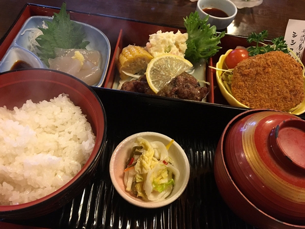 季節料理　井筒亀(いづかめ)