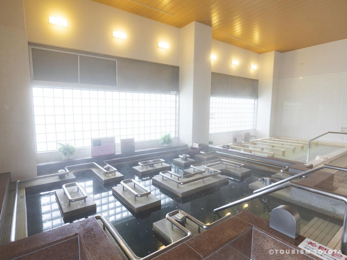 稲武温泉 どんぐりの湯