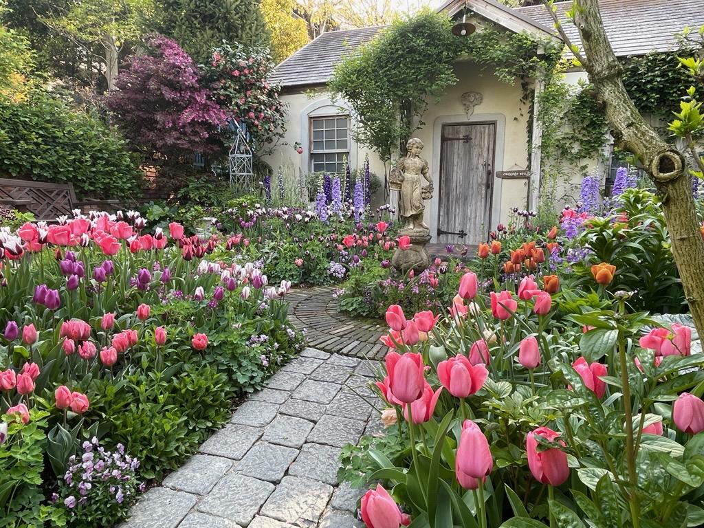 ガーデニングミュージアム　花遊庭