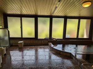 豊田市高齢者温泉休養施設　寿楽荘