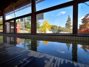 石畳足湯（石畳ふれあい広場）