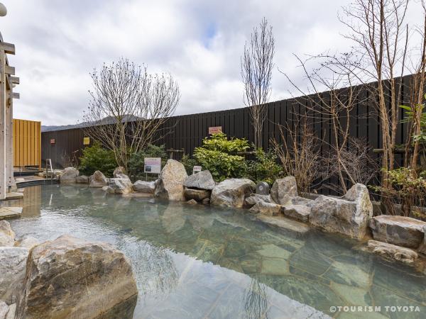 『稲武温泉 どんぐりの湯』