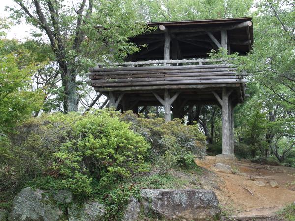 梟ヶ城址展望台