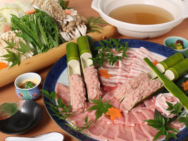 全トヨタ労連　研修センター　つどいの丘 ナチュラルガーデン　　レストラン「Juju」ジュジュ