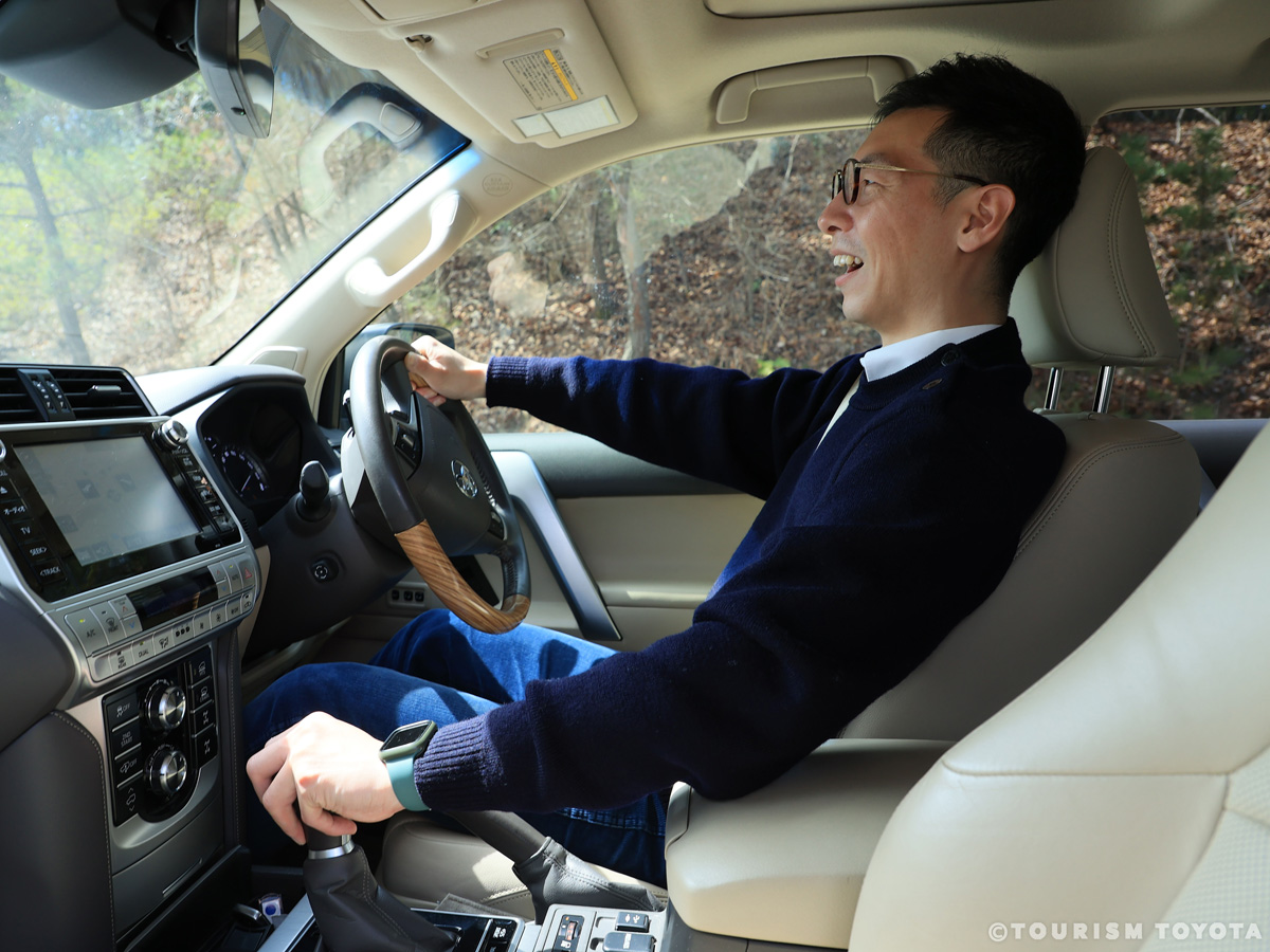 四輪駆動車でフィールド体験！