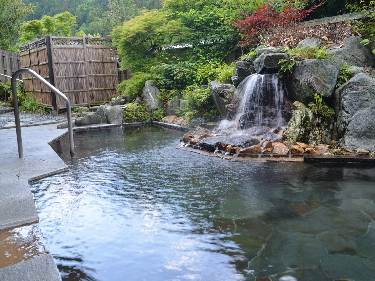 丰田市老人温泉修养设施 寿乐庄