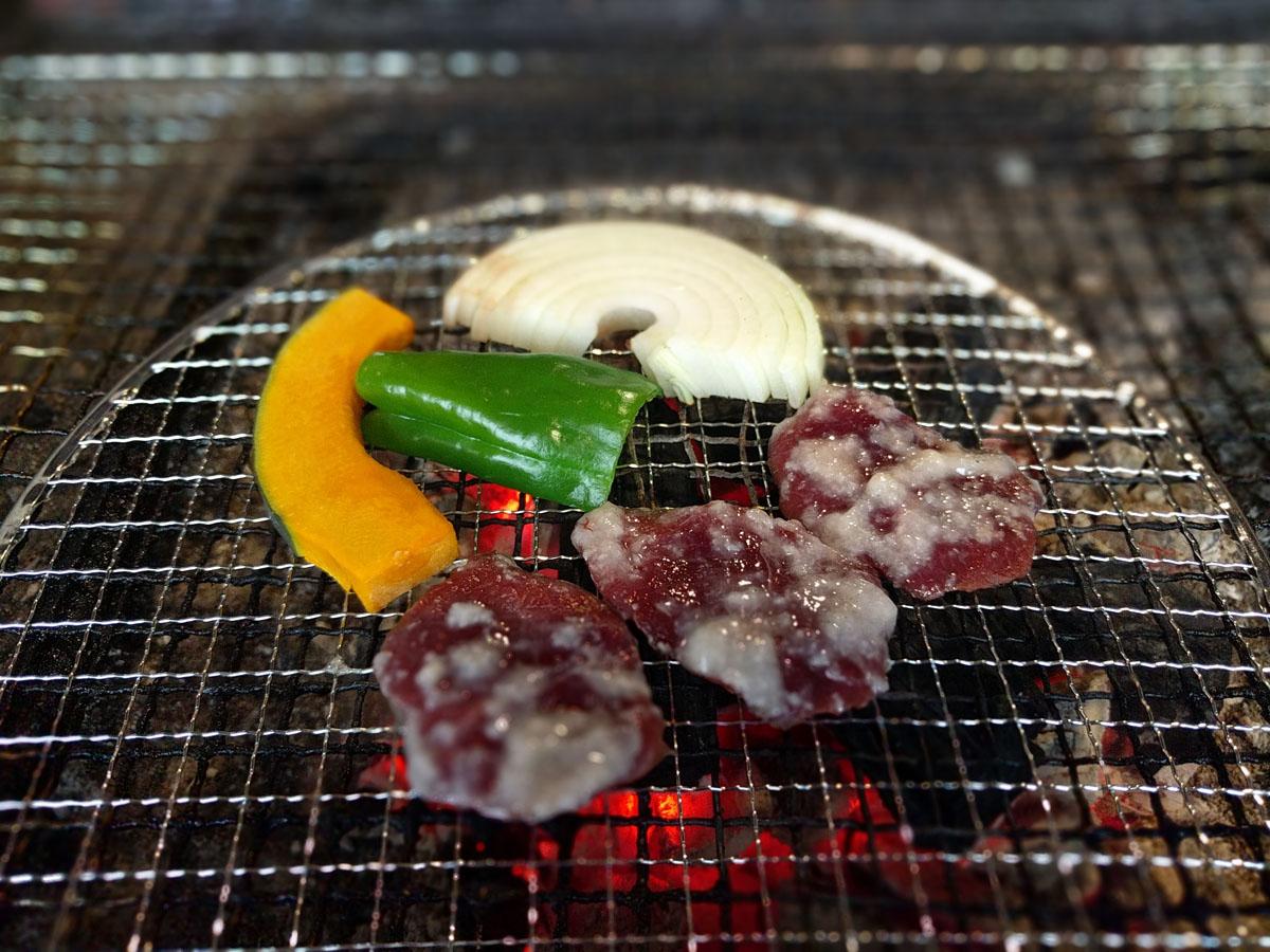 地炉旅馆　龟甲苑