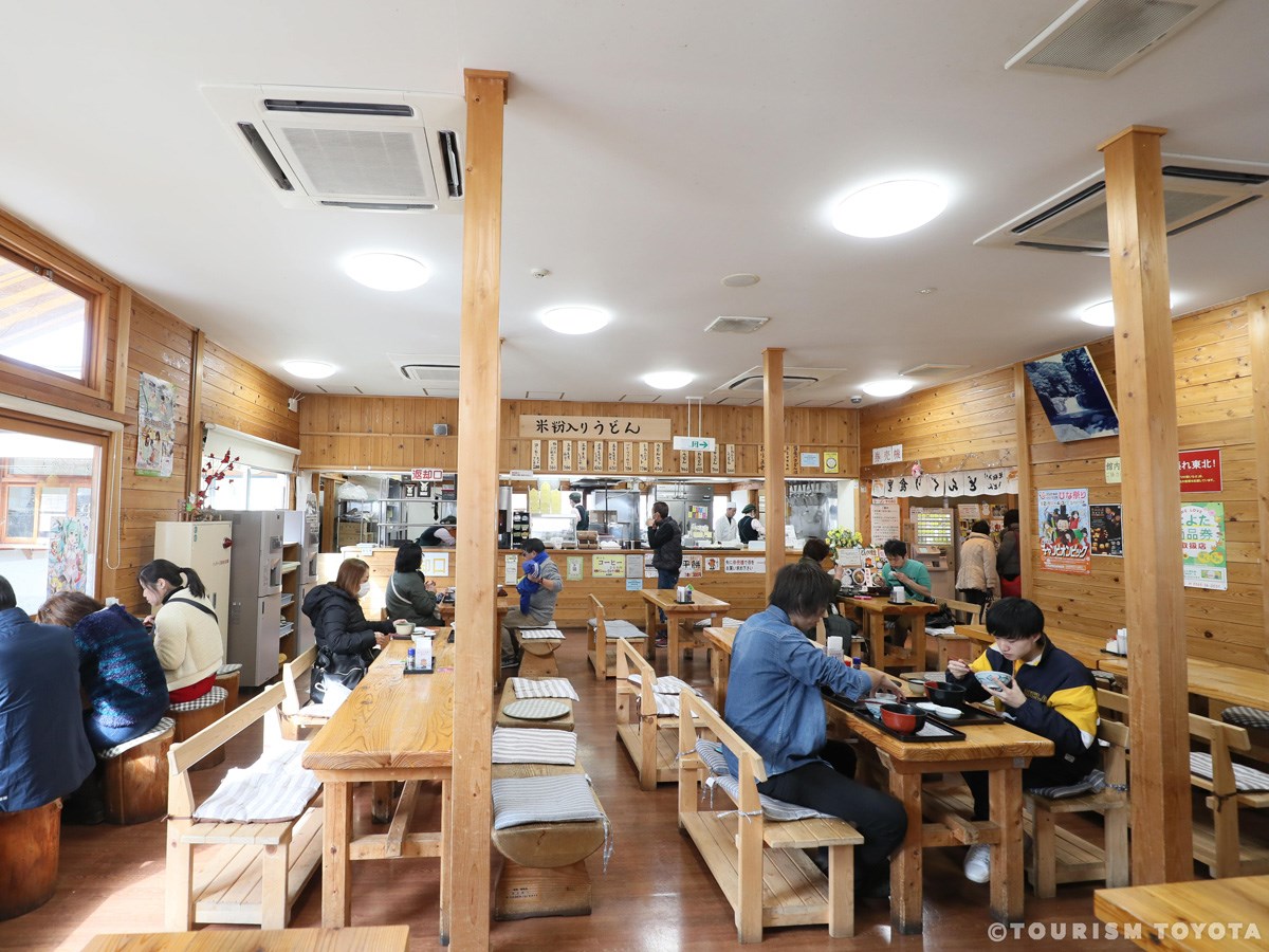 公路休息站橡子之乡稻武