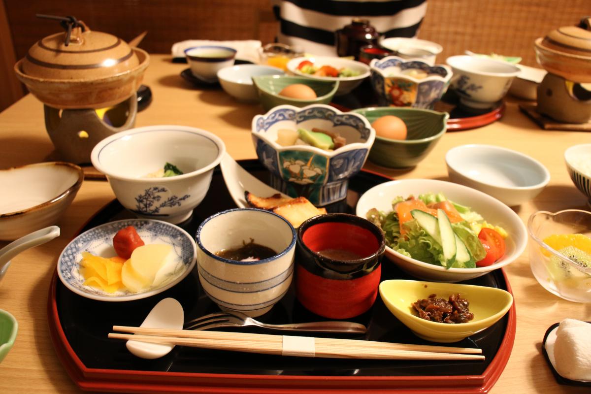 Attaka no Sato Sanage Onsen Hotel Kinsenkaku