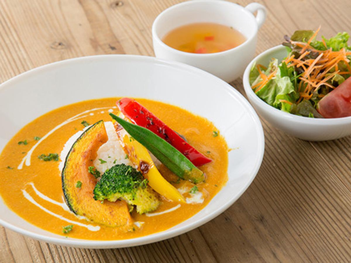 藏咖啡厅&集市 “KOROMO农园”