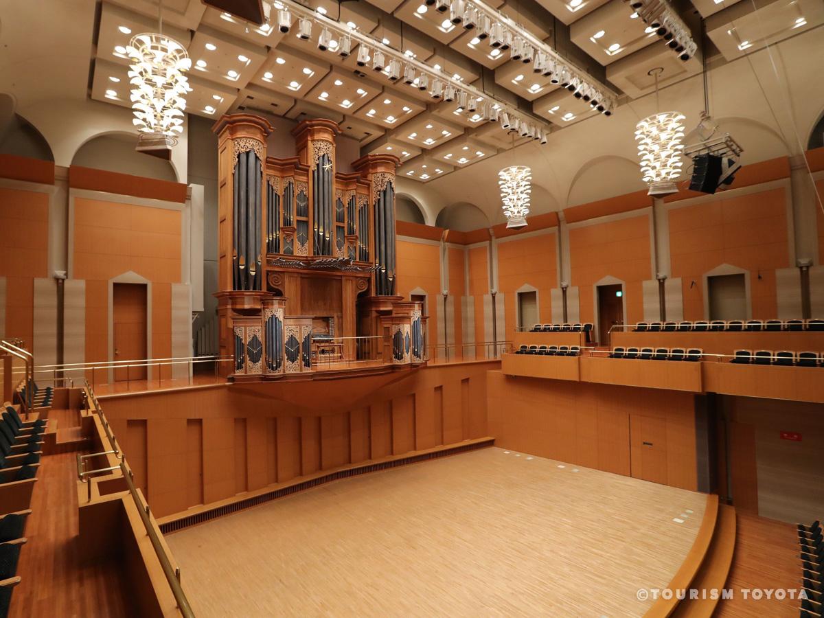 豊田市コンサートホール