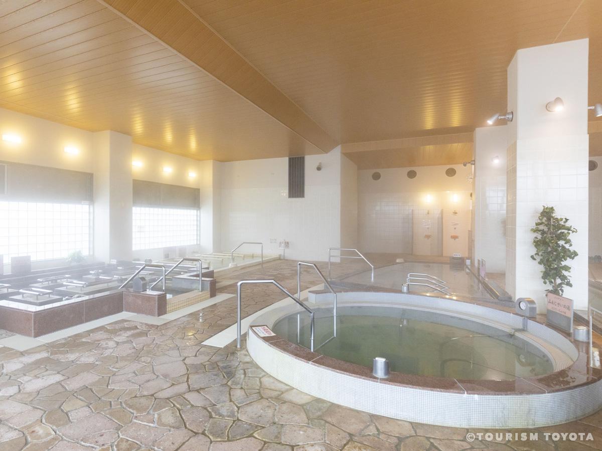 稲武温泉 どんぐりの湯