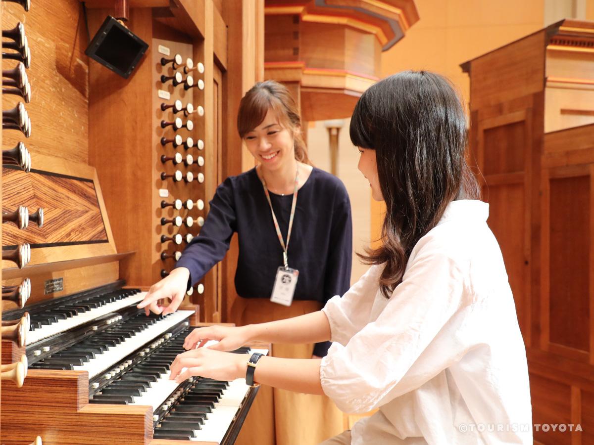 豊田市コンサートホール