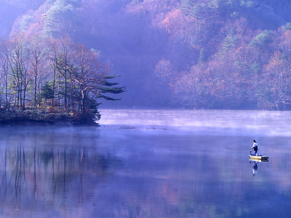 三河湖(羽布ダム)