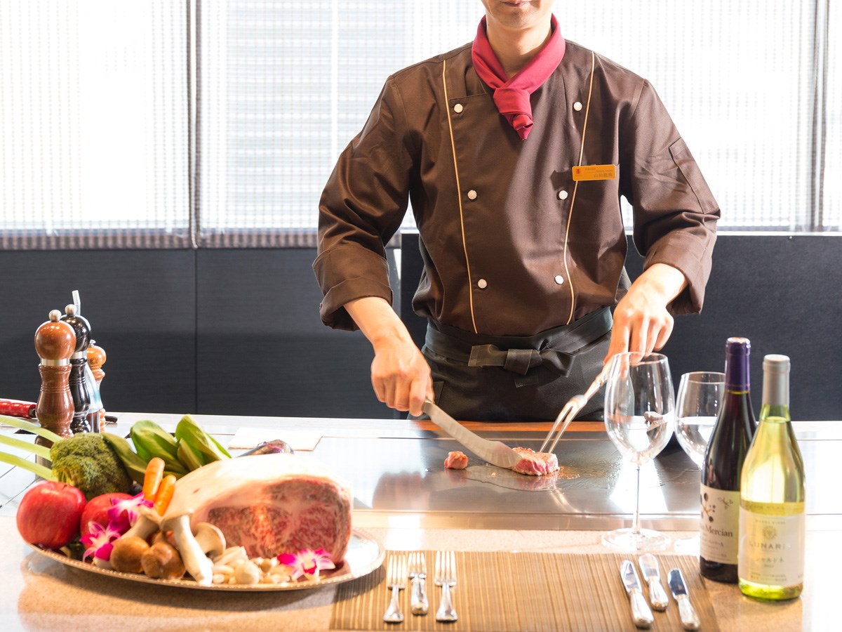 鉄板『欅（けやき）』