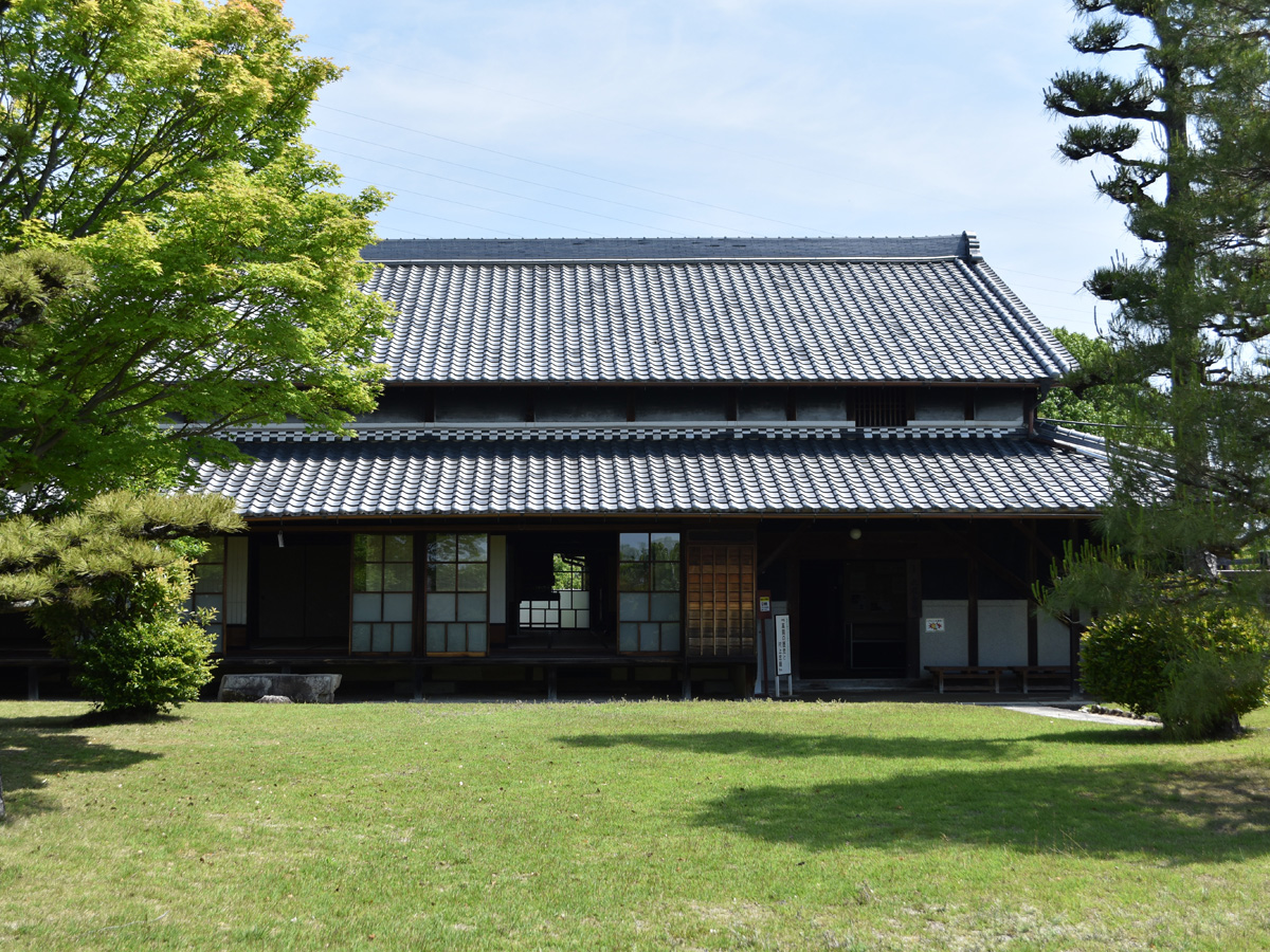 六鹿会館