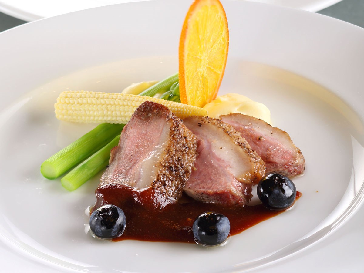 オールデイダイニング「WINDSOR」