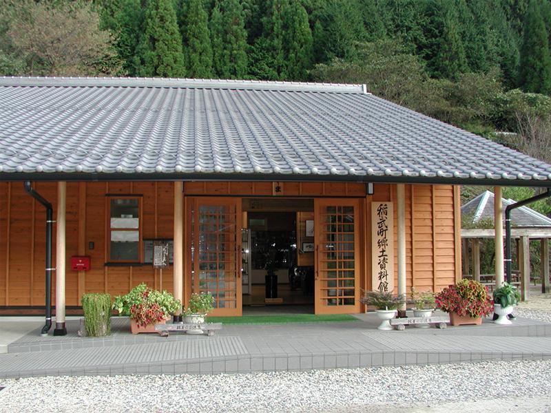 郷土資料館「ちゅ～ま」