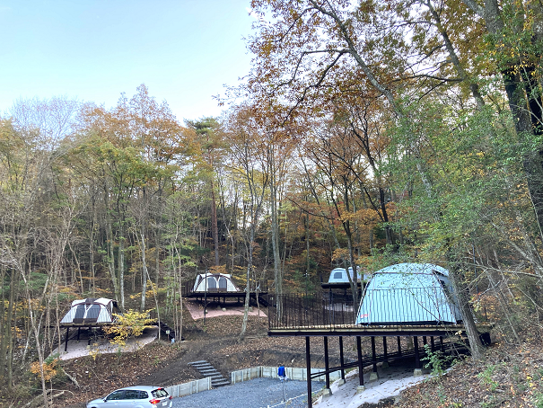 キャンプデッキ