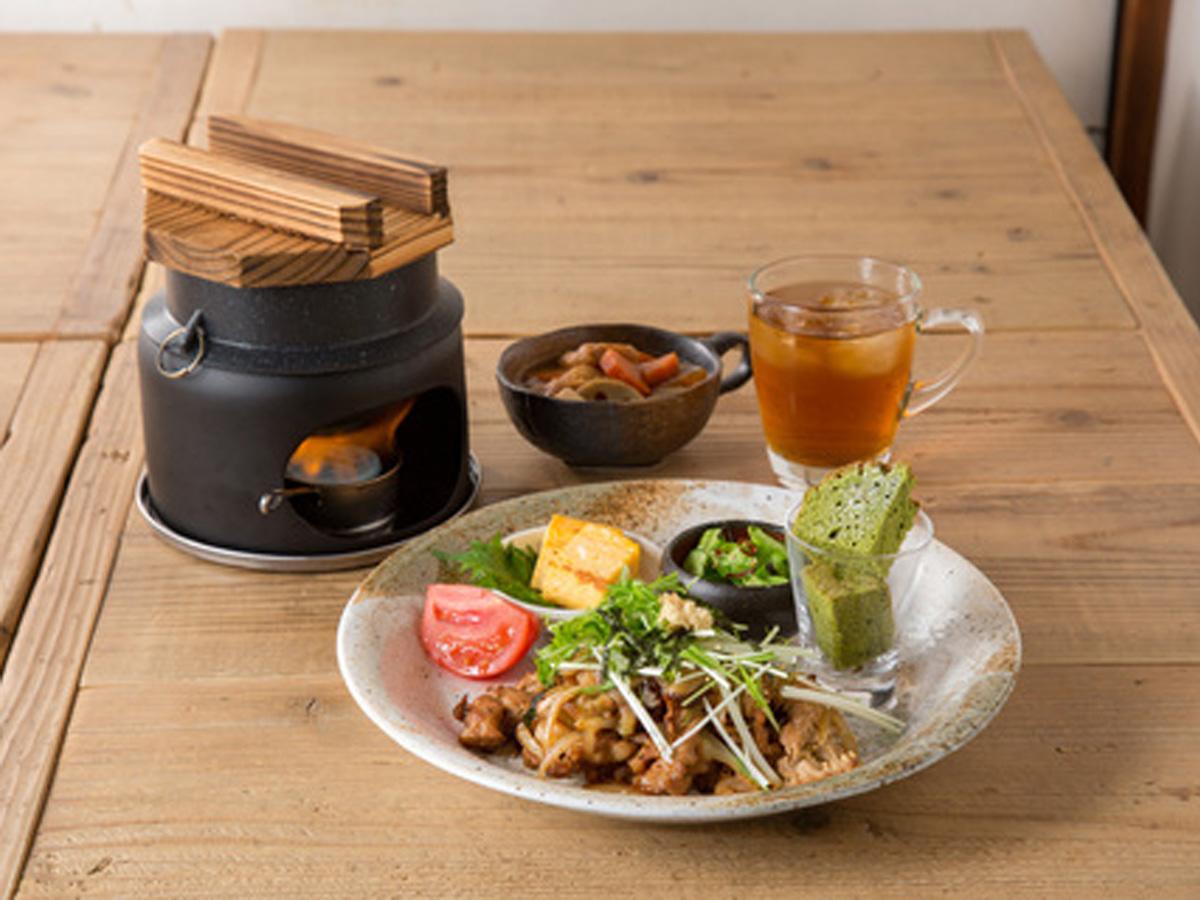 藏咖啡厅&集市 “KOROMO农园”