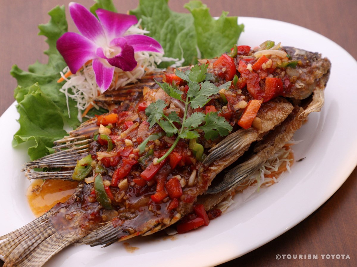 タイレストラン　タニサラ