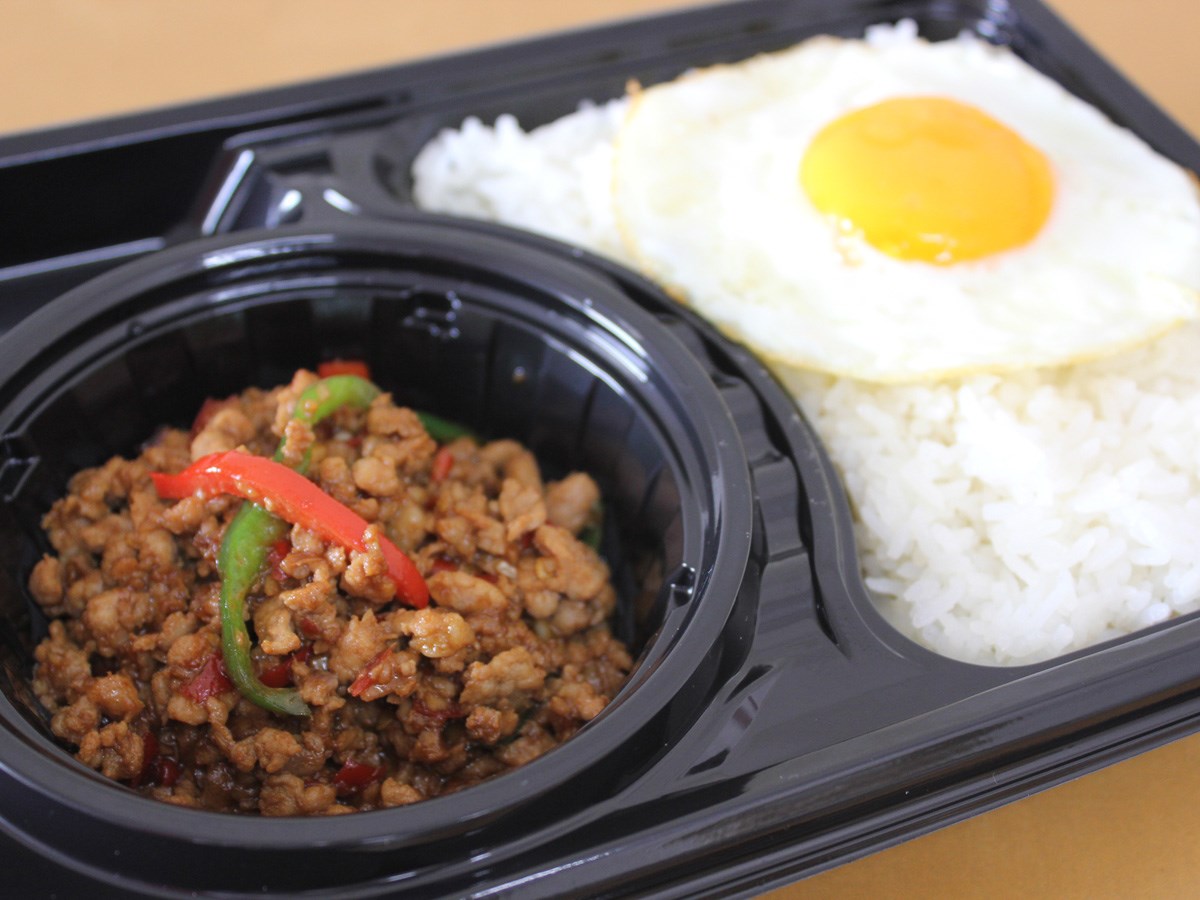 タイレストラン　タニサラ