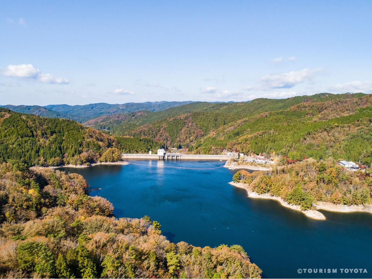 ทะเลสาบมิคาวะ (Lake Mikawa)