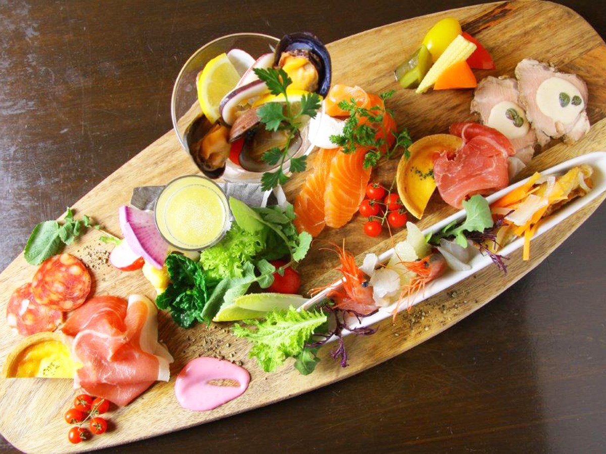 Casual Italian Dining BACCHUS TOYOTA