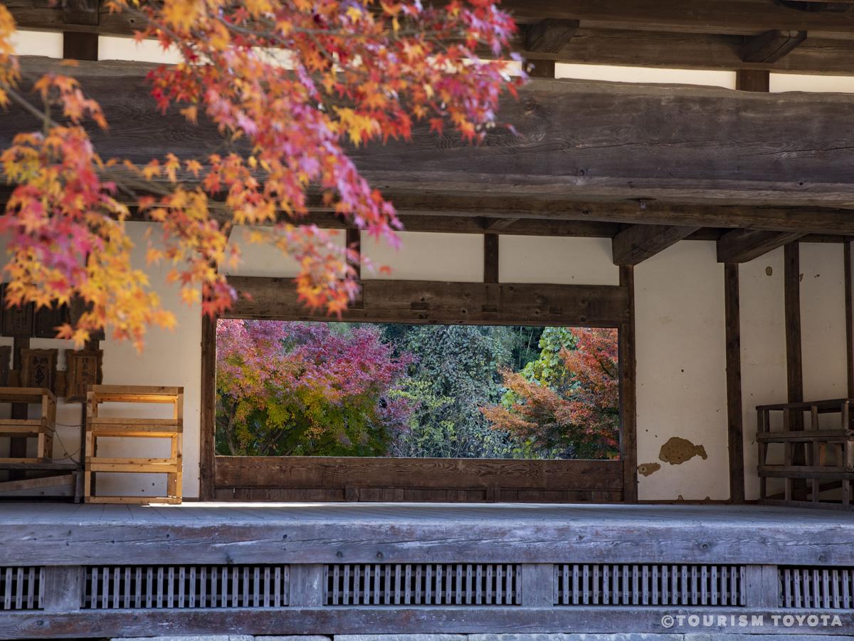 六所神社（農村舞台）