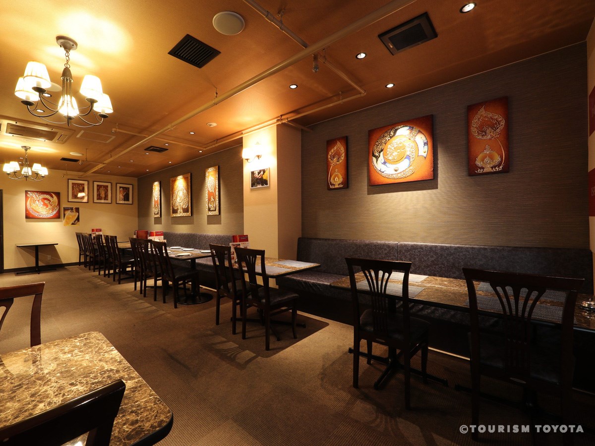 タイレストラン　タニサラ