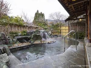 天然温泉　寿楽荘