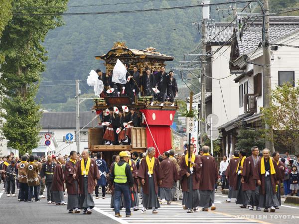 足助祭り（足助八幡宮例祭）