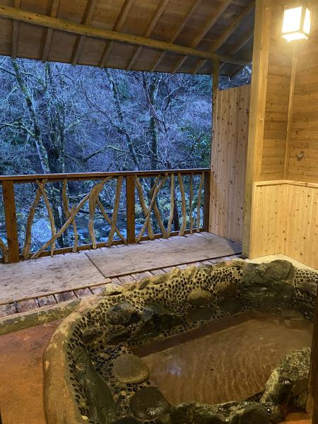 カントリーレストラン渓流荘