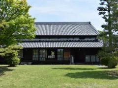 六鹿会館
