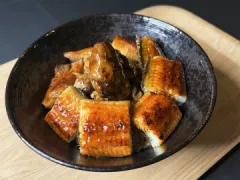 ふわとろ鰻の丸やす