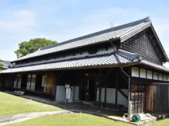 六鹿会館