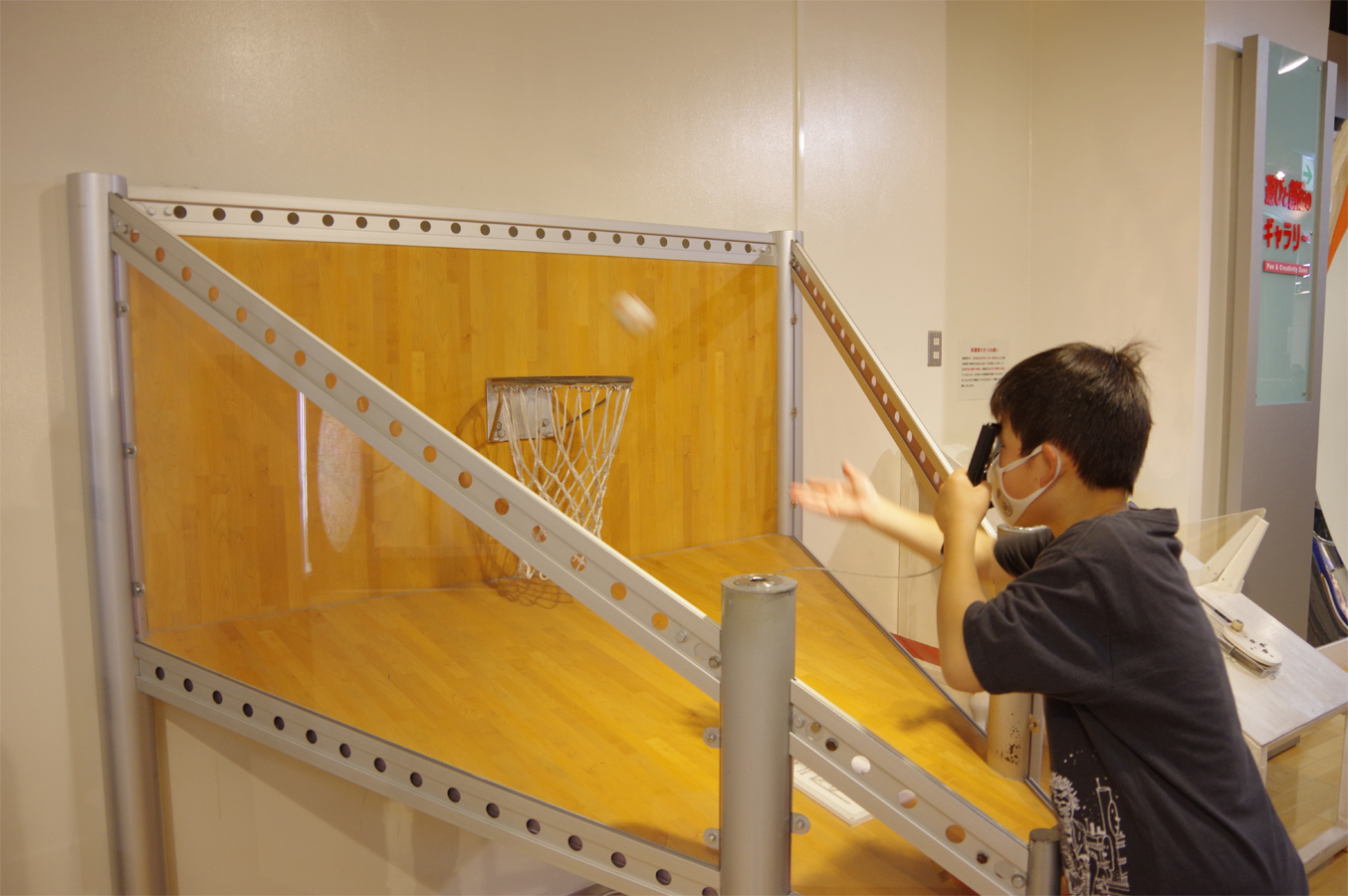 遊びと創造のギャラリー