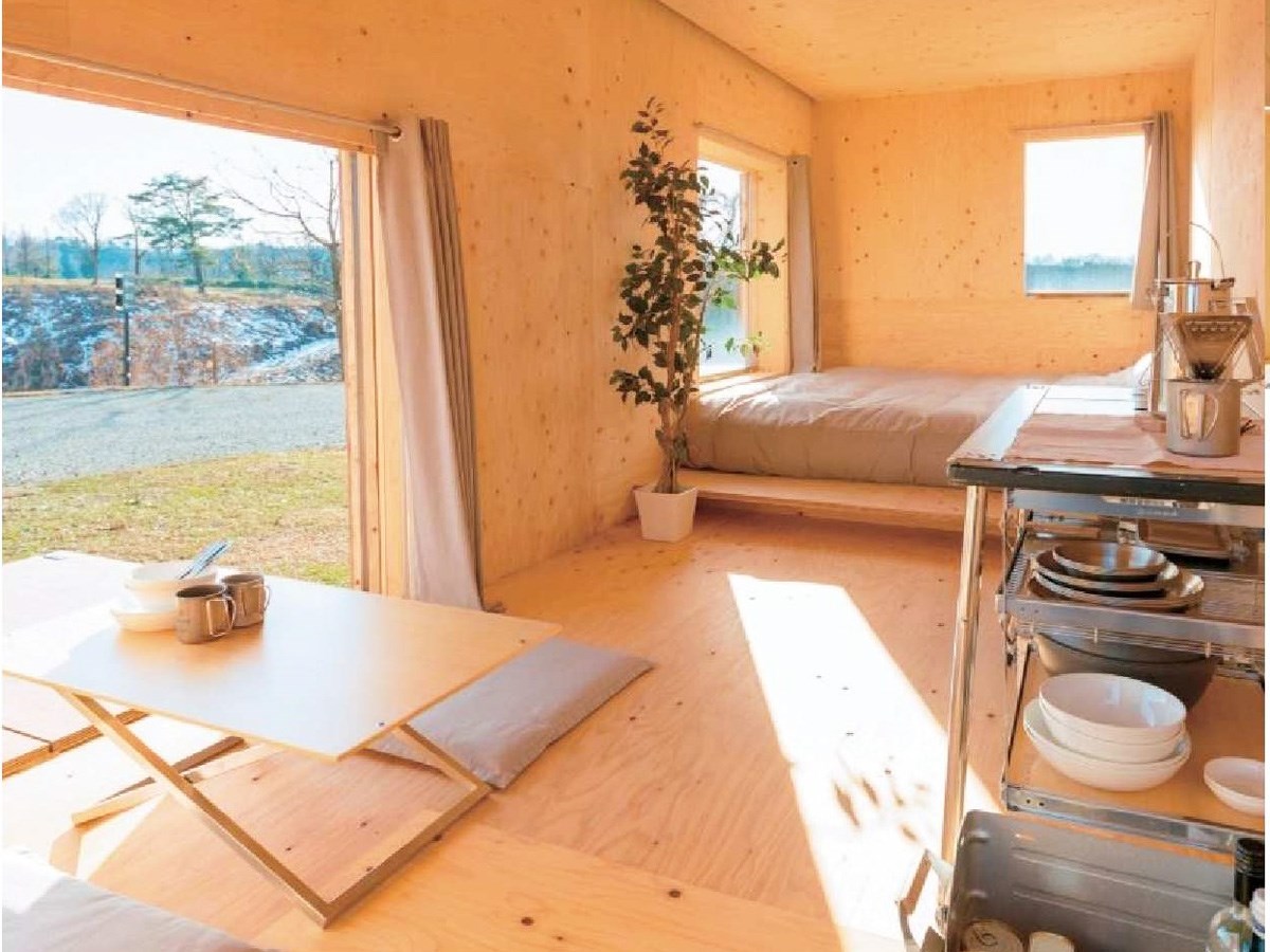 宿泊用トレーラーハウス