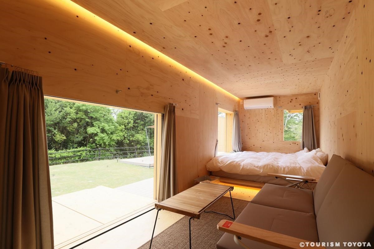 宿泊用トレーラーハウス