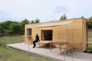 宿泊用トレーラーハウス