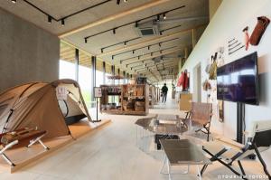 レストラン・ストア棟